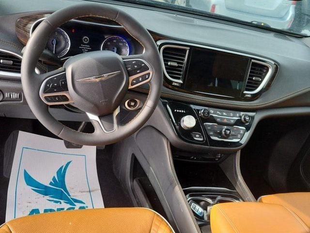 used 2022 Chrysler Pacifica car