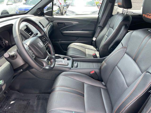 used 2023 Honda Passport car, priced at $35,764