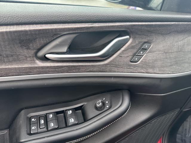 used 2023 Jeep Grand Cherokee car, priced at $31,544