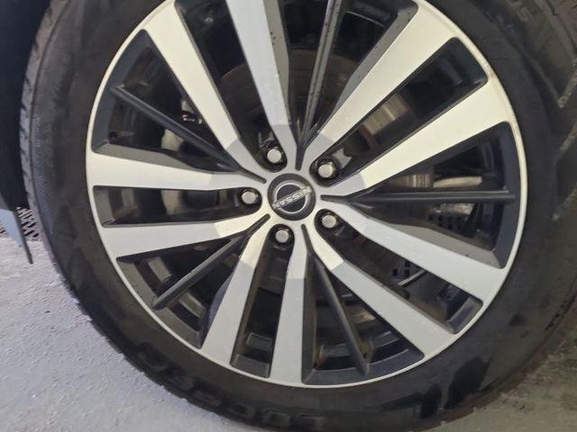 used 2023 Nissan Pathfinder car, priced at $36,451