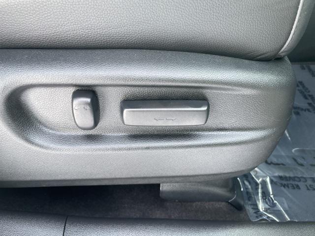 used 2022 Honda Pilot car, priced at $34,861