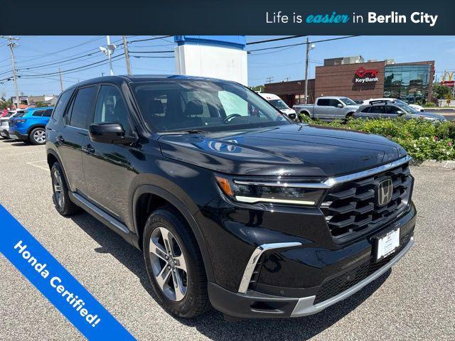used 2023 Honda Pilot car, priced at $39,258
