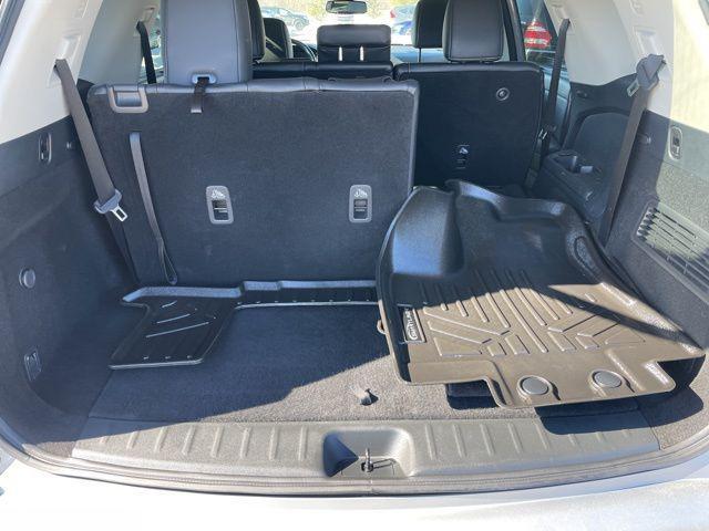 used 2022 Nissan Pathfinder car, priced at $28,798