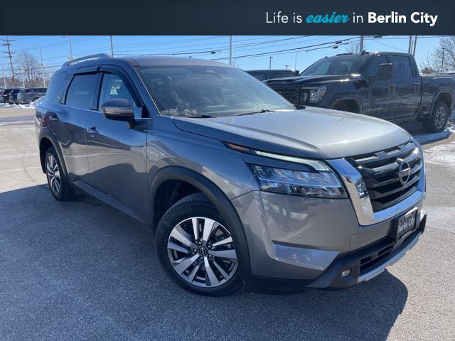 used 2022 Nissan Pathfinder car, priced at $28,998