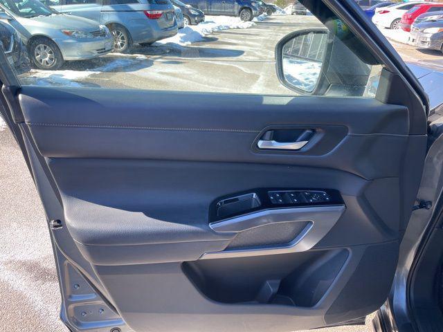 used 2022 Nissan Pathfinder car, priced at $28,798