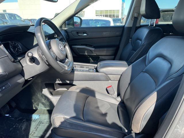 used 2022 Nissan Pathfinder car, priced at $28,998