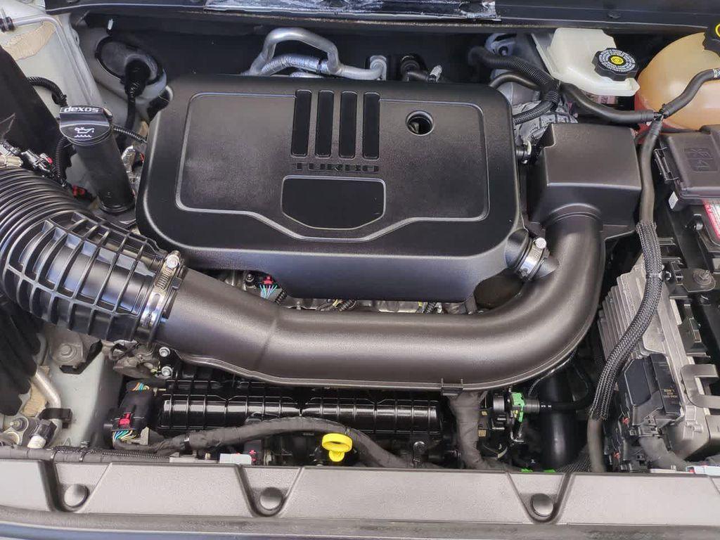 used 2022 GMC Acadia car, priced at $17,456