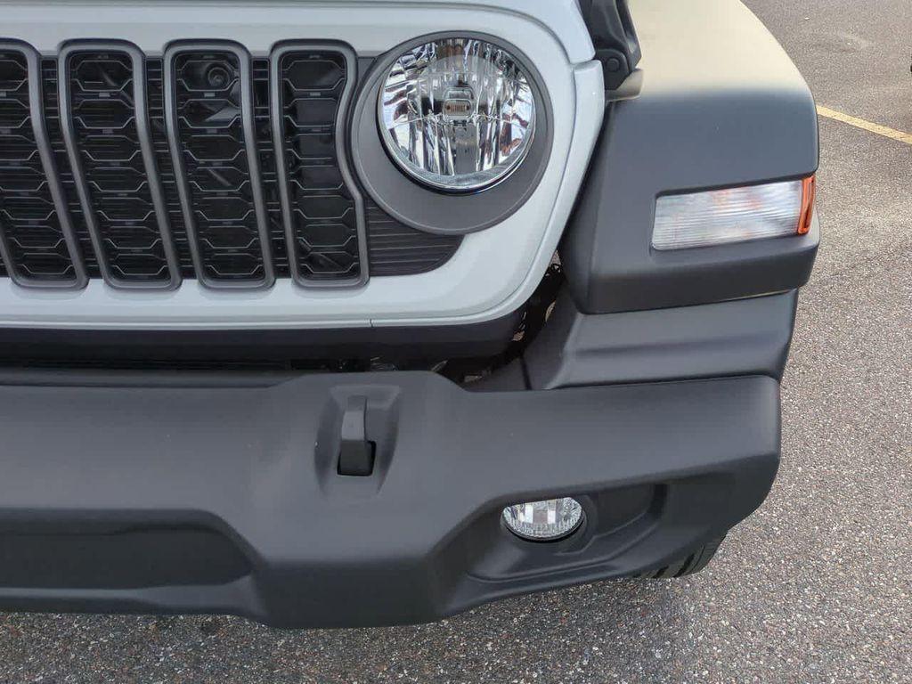 new 2026 Jeep Wrangler car, priced at $41,806