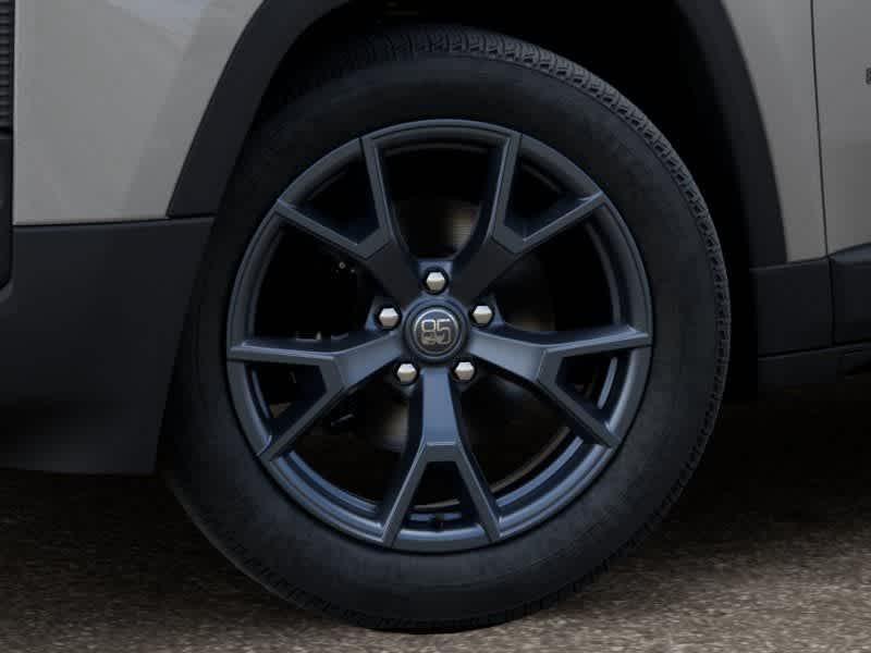 new 2026 Jeep Cherokee car, priced at $44,625