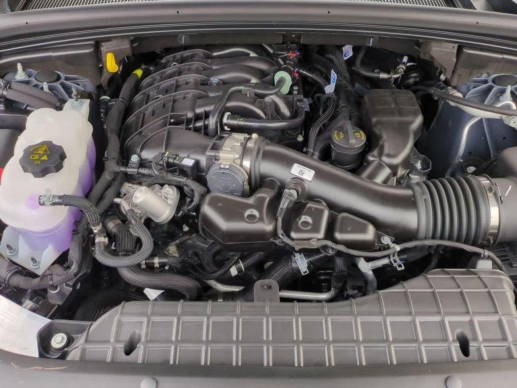 new 2025 Jeep Grand Cherokee car, priced at $40,415