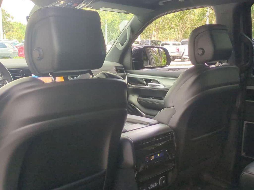 new 2025 Jeep Wagoneer car, priced at $70,901