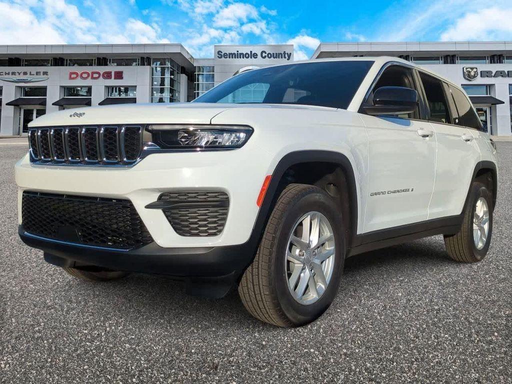 new 2025 Jeep Grand Cherokee car, priced at $32,289