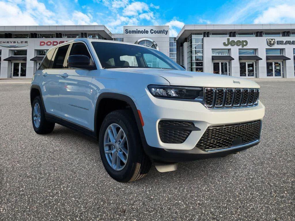 new 2025 Jeep Grand Cherokee car, priced at $31,788