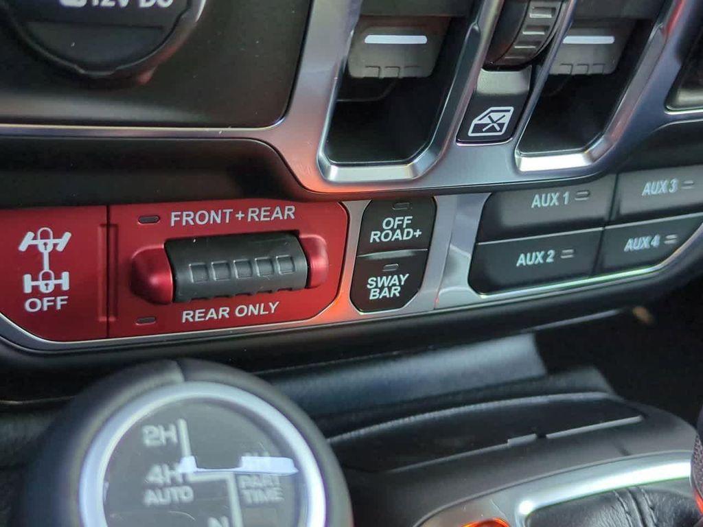 new 2026 Jeep Gladiator car, priced at $58,154