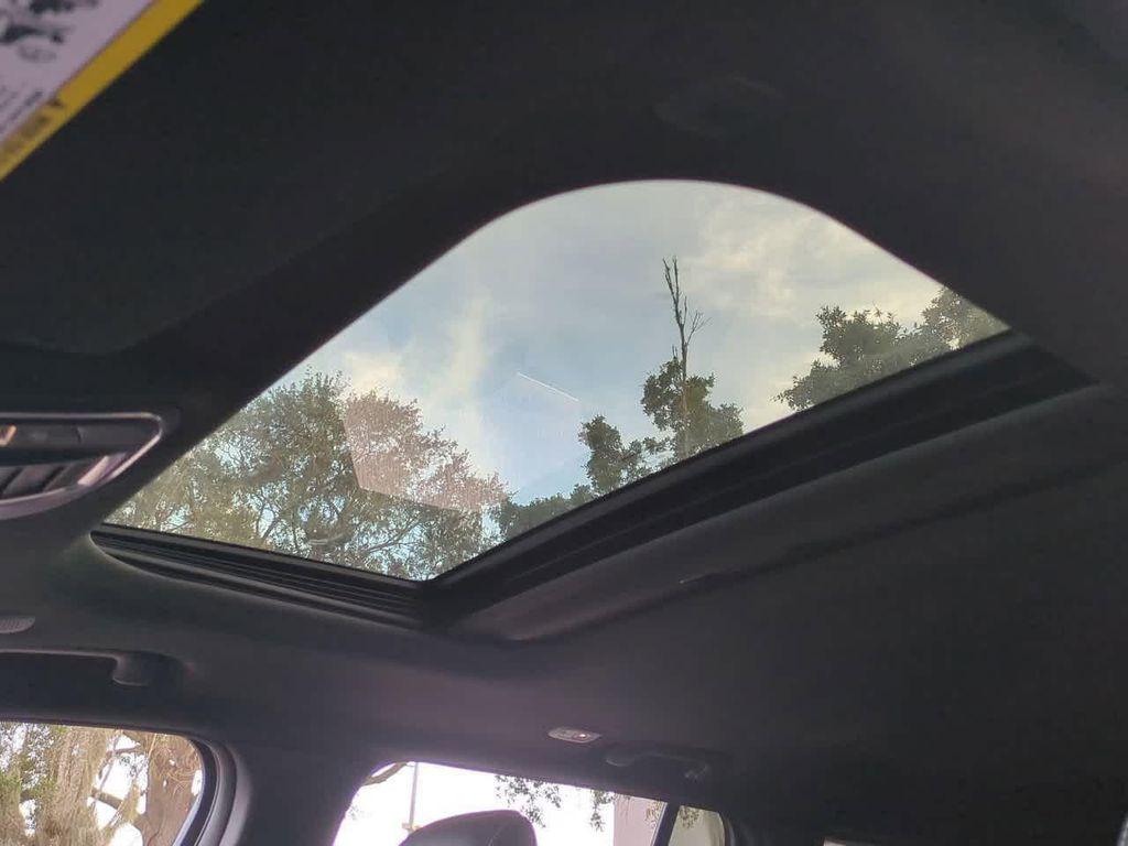 new 2025 Jeep Grand Cherokee car, priced at $40,364