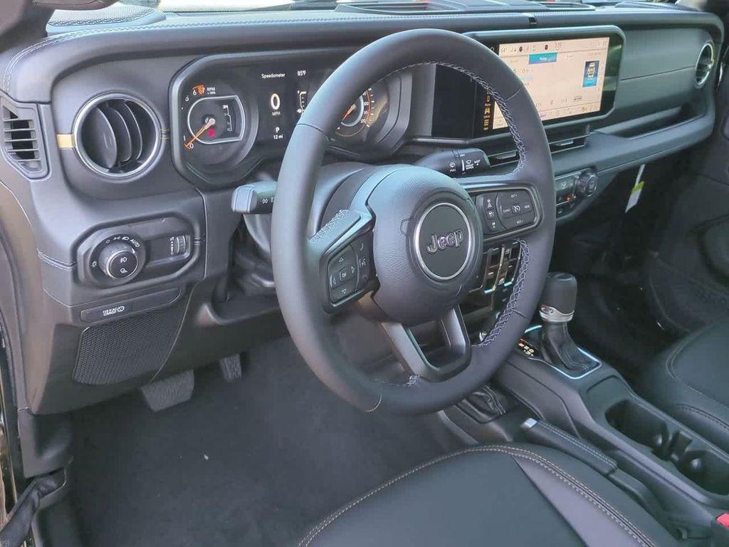 new 2025 Jeep Gladiator car, priced at $45,211