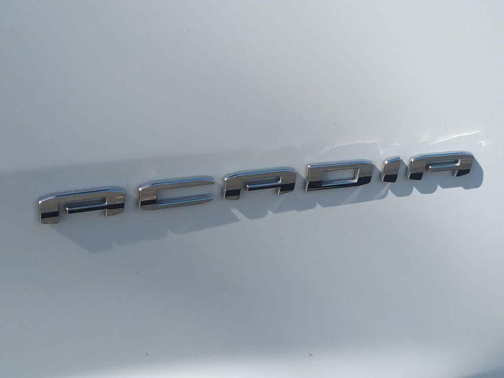 used 2025 GMC Acadia car, priced at $35,456