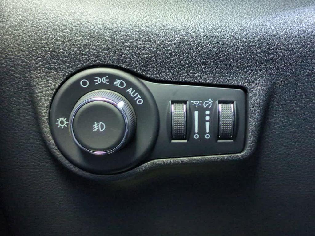 new 2026 Jeep Compass car, priced at $30,126