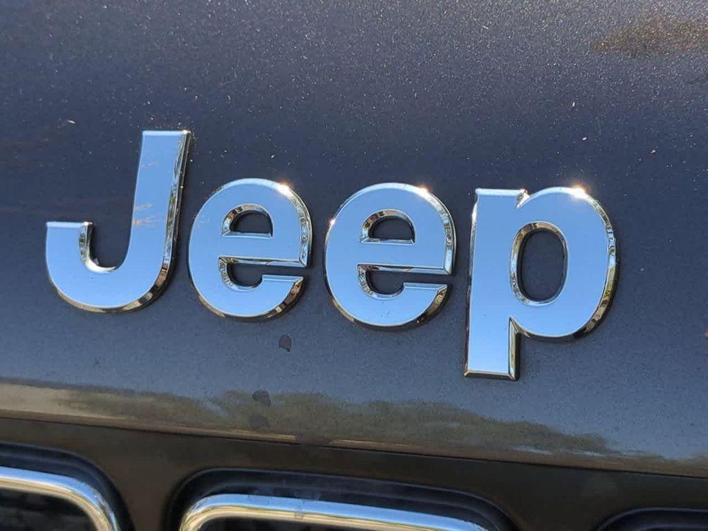 used 2021 Jeep Renegade car, priced at $12,485