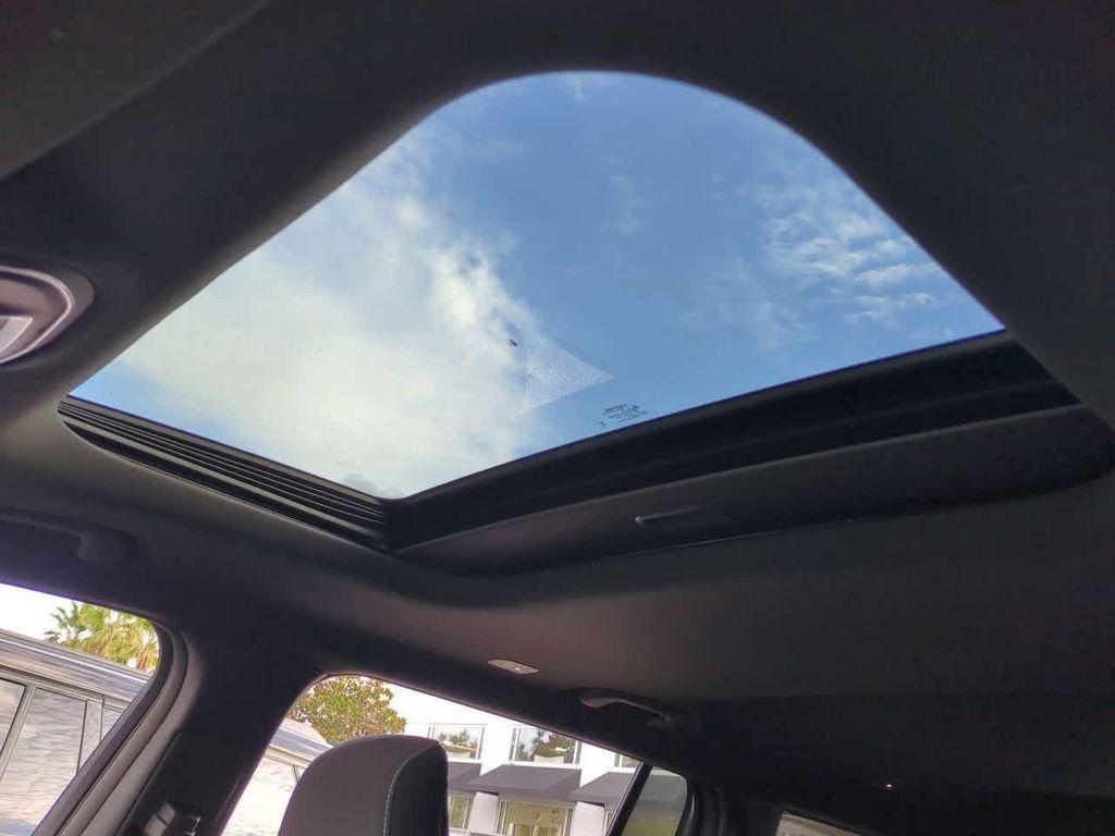 new 2025 Jeep Grand Cherokee L car, priced at $39,139