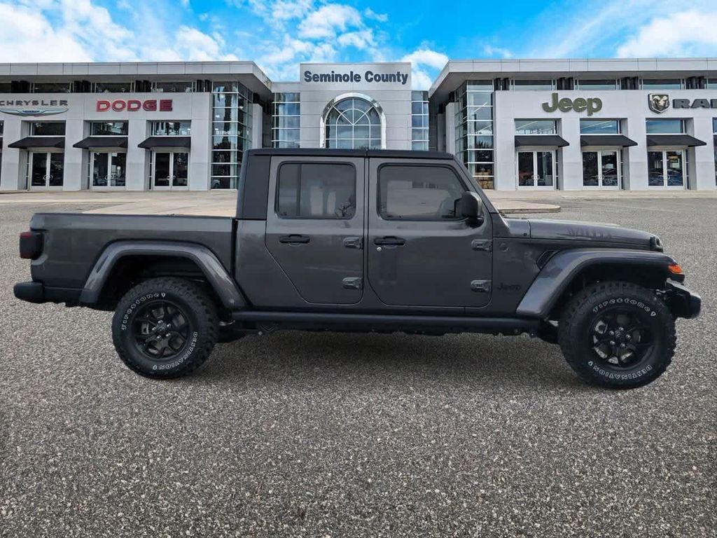 new 2026 Jeep Gladiator car, priced at $50,161