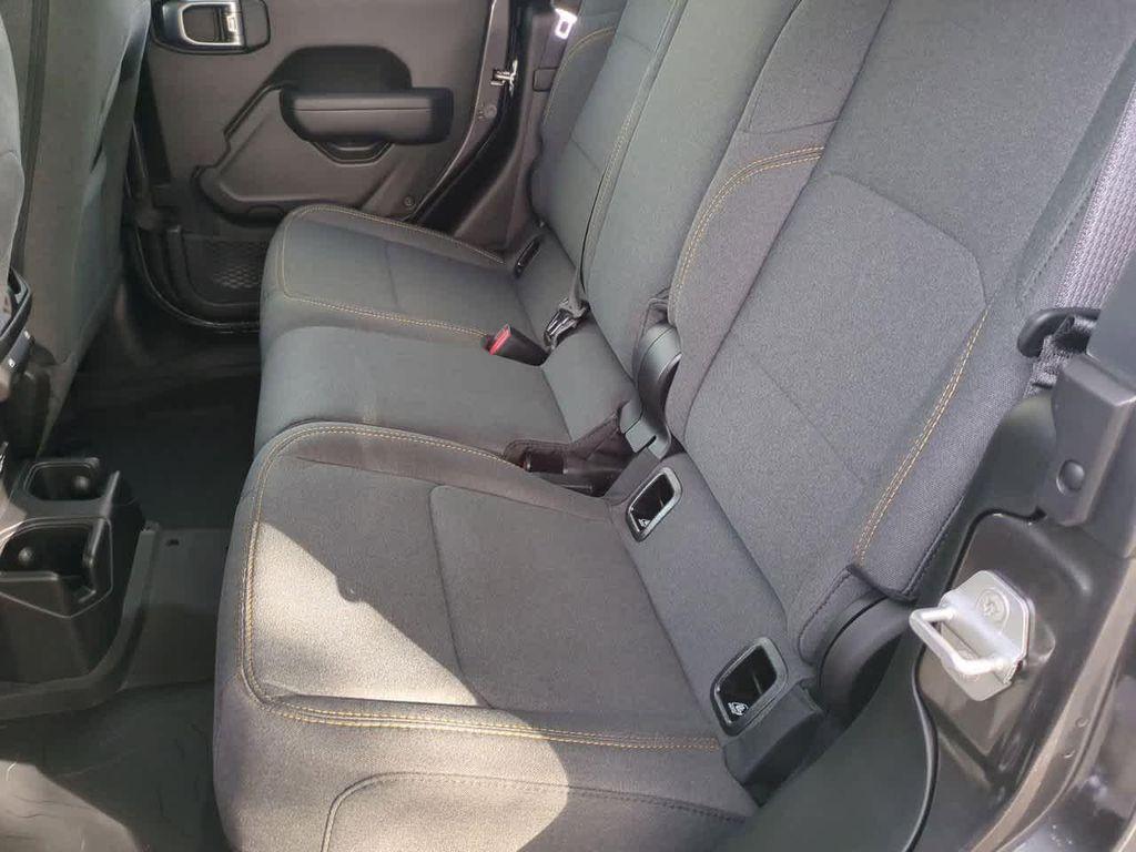 new 2026 Jeep Gladiator car, priced at $50,161