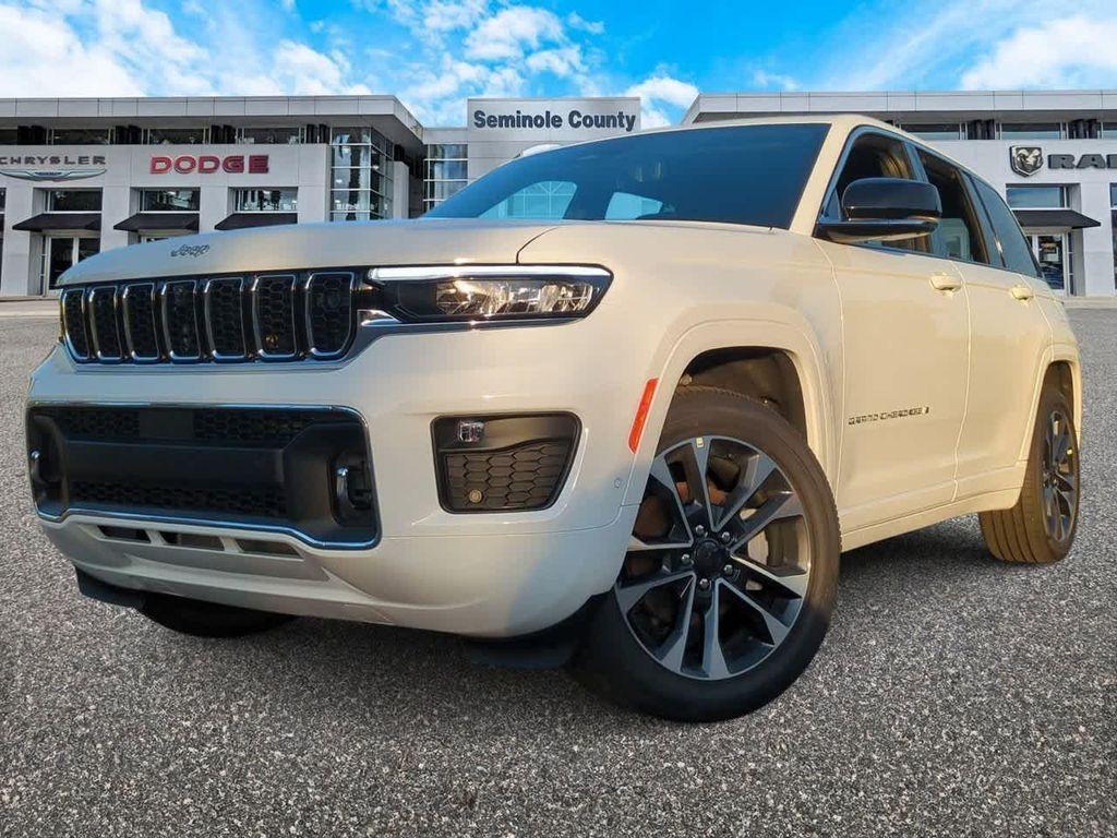 new 2025 Jeep Grand Cherokee car, priced at $60,058