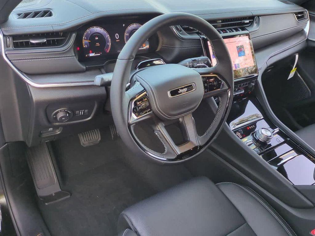 new 2025 Jeep Grand Cherokee L car, priced at $63,962