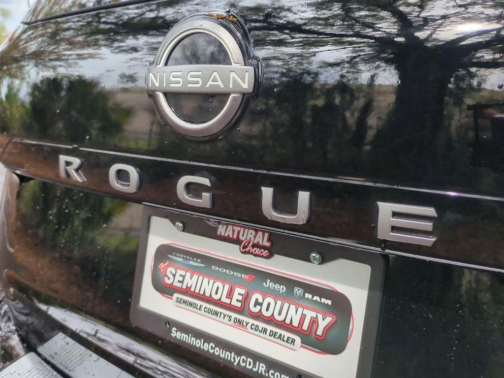 used 2025 Nissan Rogue car, priced at $29,995