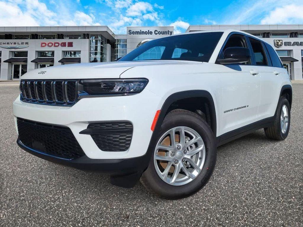 new 2025 Jeep Grand Cherokee car, priced at $37,189