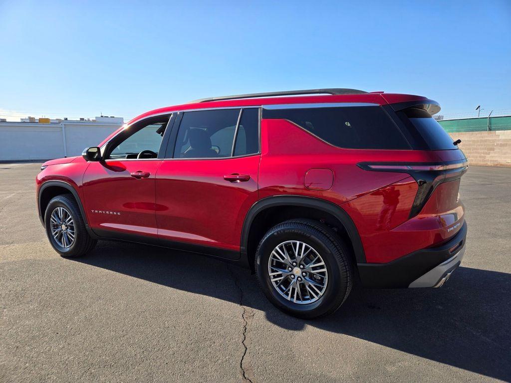 used 2025 Chevrolet Traverse car, priced at $36,484