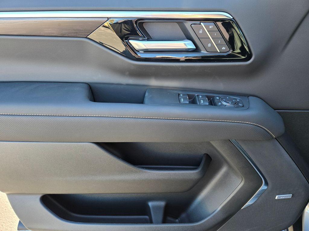 new 2026 Chevrolet Tahoe car, priced at $94,075