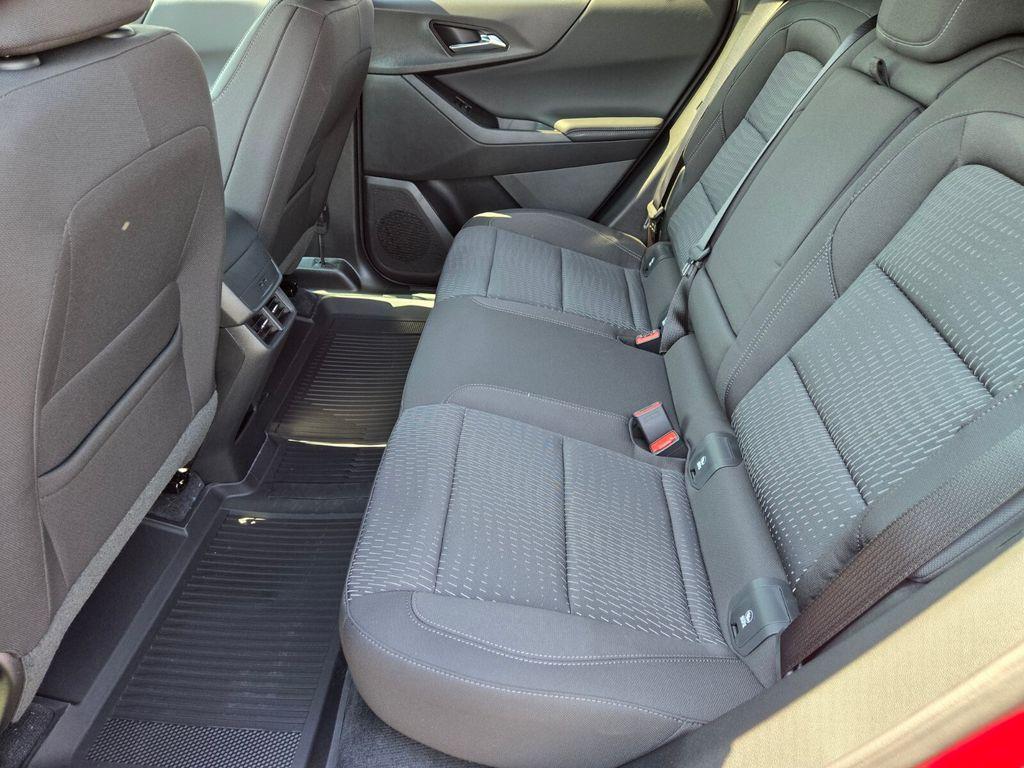 new 2026 Chevrolet Equinox car, priced at $28,747