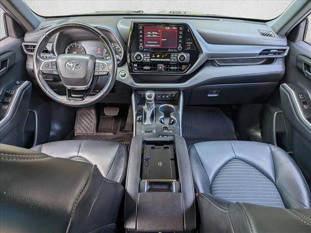 used 2021 Toyota Highlander car, priced at $31,716
