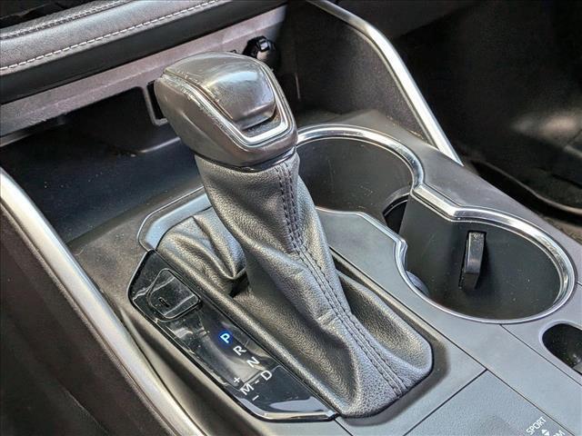 used 2021 Toyota Highlander car, priced at $31,716