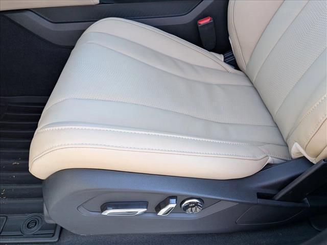 new 2026 Acura MDX car, priced at $59,250