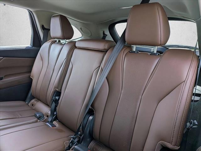 used 2025 Acura MDX car, priced at $44,546