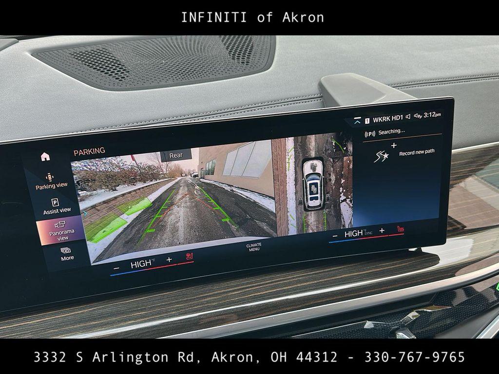 used 2023 BMW X7 car