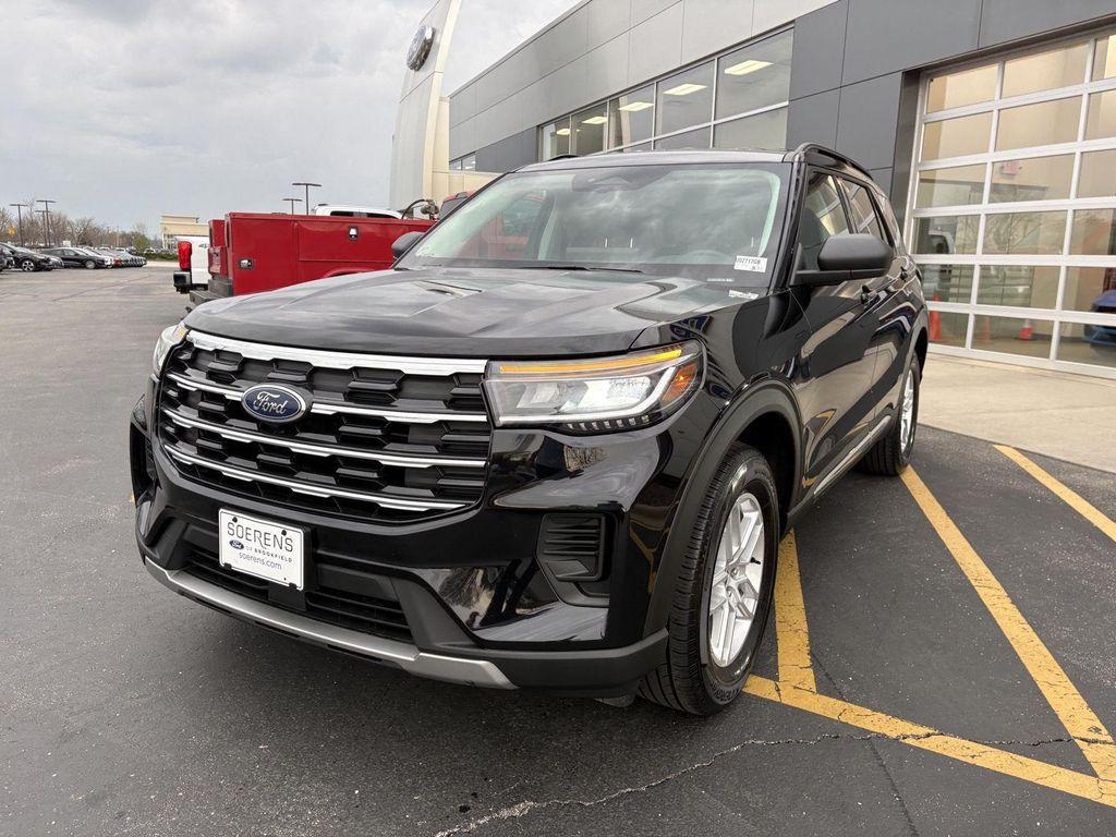 used 2025 Ford Explorer car, priced at $37,991