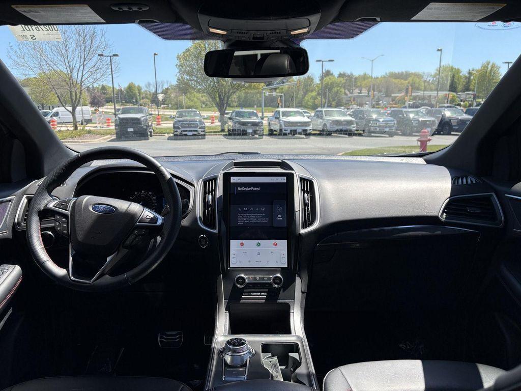 used 2024 Ford Edge car, priced at $28,991