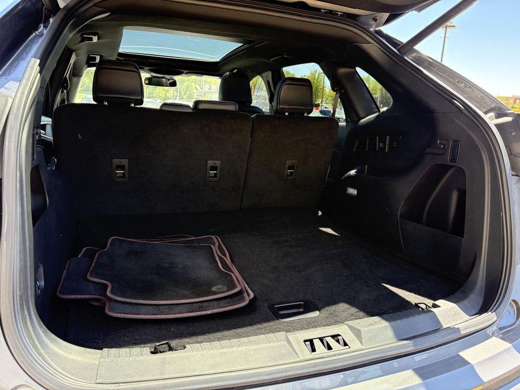 used 2024 Ford Edge car, priced at $28,991