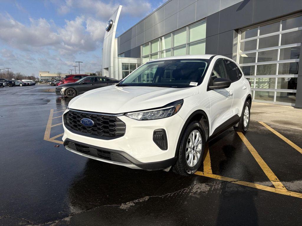used 2024 Ford Escape car, priced at $22,991