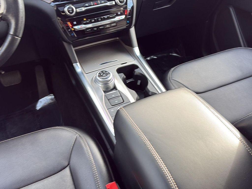 used 2021 Ford Explorer car, priced at $28,991