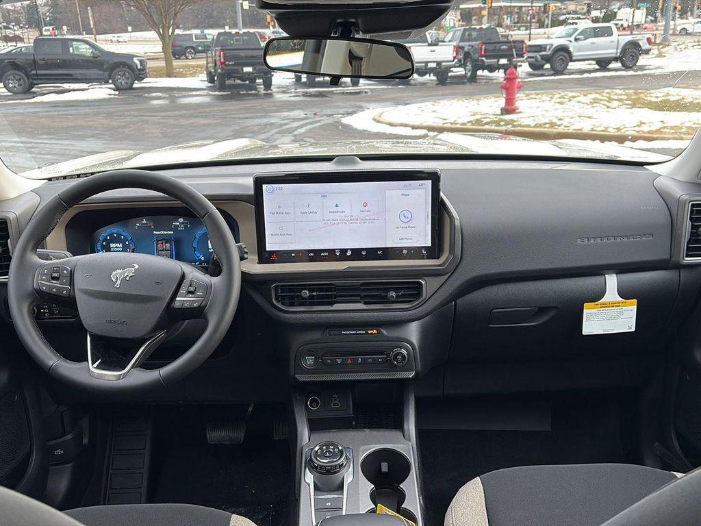 new 2025 Ford Bronco Sport car, priced at $33,173