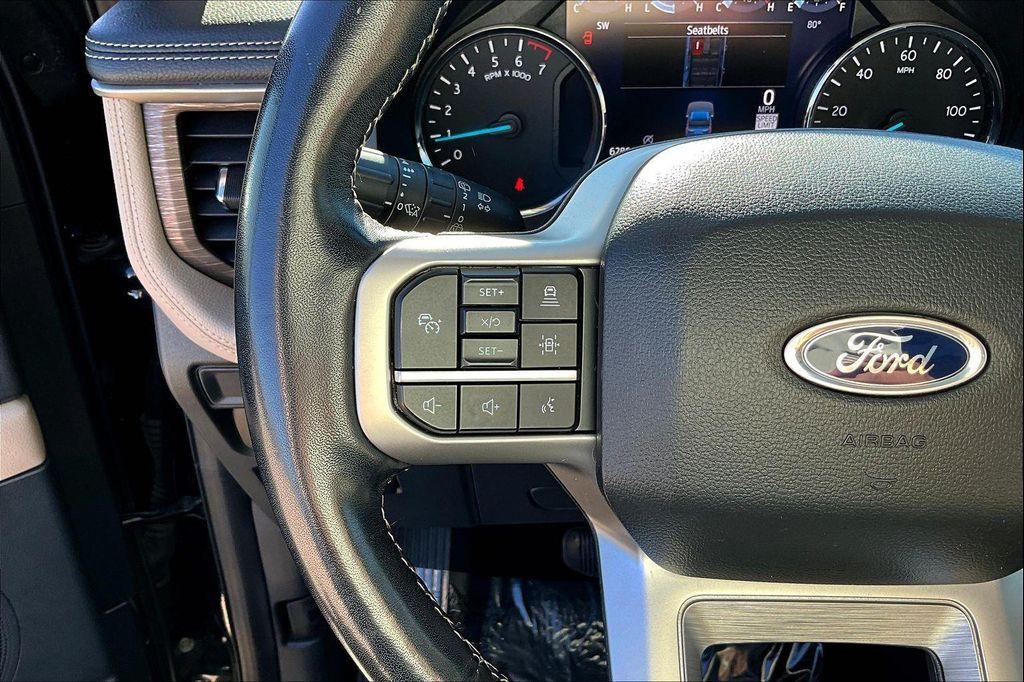 used 2024 Ford Expedition car, priced at $49,991