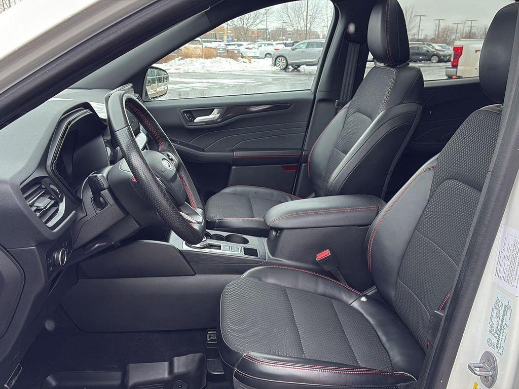 used 2023 Ford Escape car, priced at $24,991