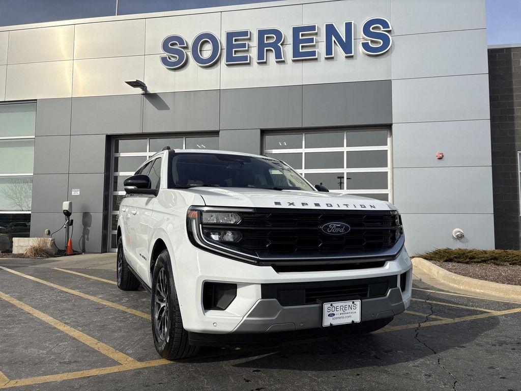 used 2025 Ford Expedition car, priced at $67,991