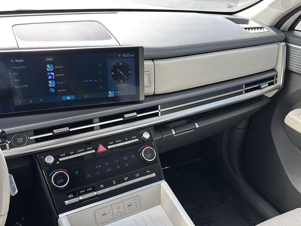 used 2026 Hyundai Santa Fe car, priced at $30,999