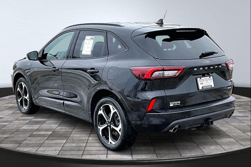 used 2023 Ford Escape car, priced at $26,991