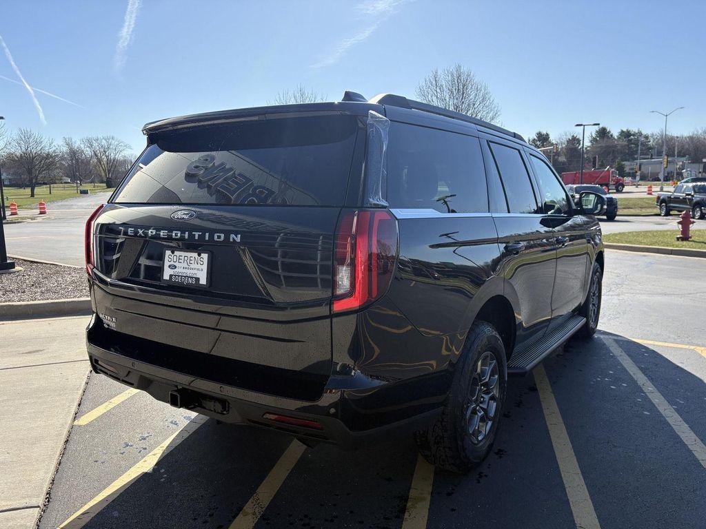 new 2026 Ford Expedition car, priced at $68,729